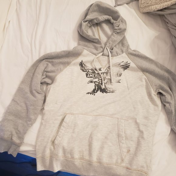 American Eagle graphic hoodie (Medium) - Picture 1 of 1